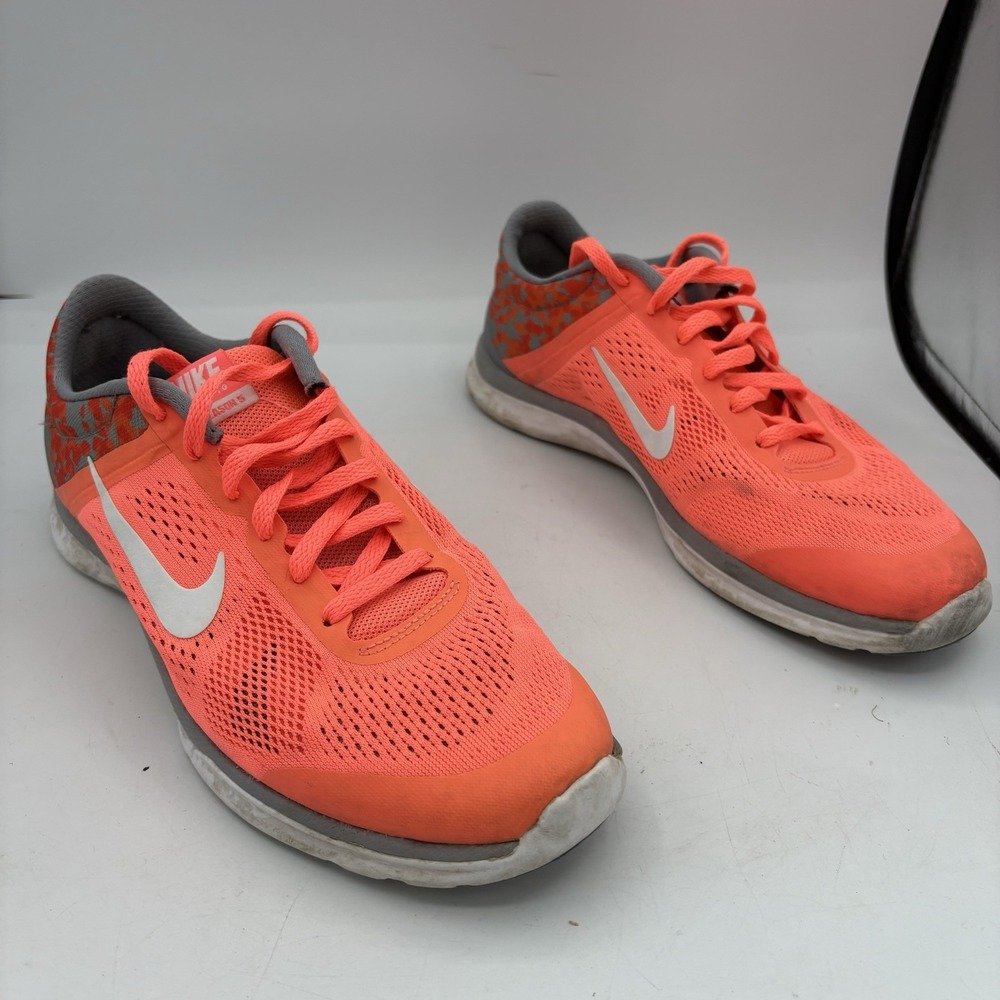 Nike Shoes Womens Size 9‎ Training In Season 5 Bright Orange Run Walk